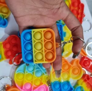 Pack De 6 Pop It Llaceros Formas Surtidas